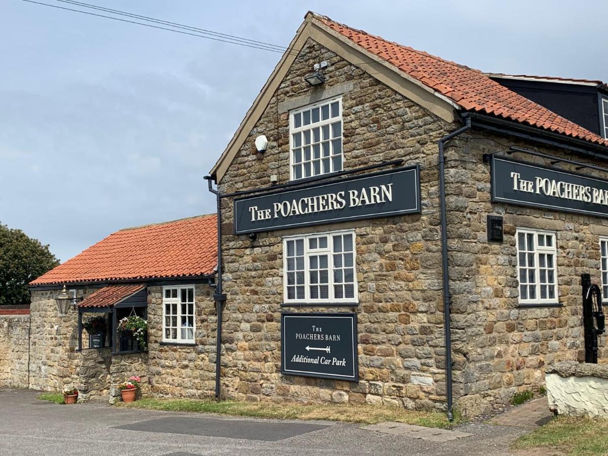 Poacher'S Barn Hotel Cayton Exterior foto